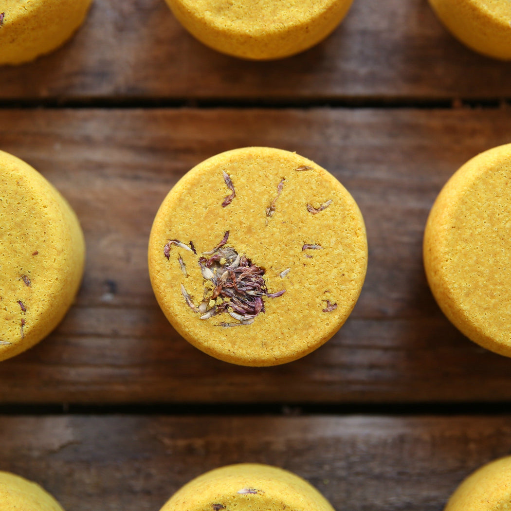 Frankincense Bath Bomb with Turmeric & Sandalwood