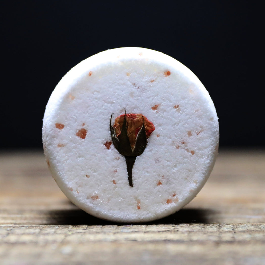 Cardamom Cedar & Rose Bath Bomb with Pink Himalayan Salt
